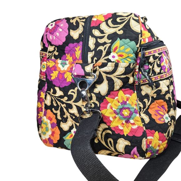 Vera Bradley Suzani Duffle Weekender Bag
17x13x9 Shoulder Strap Top Handles - Picture 4 of 5
